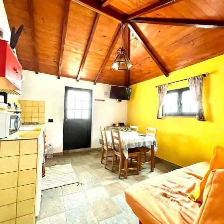 Apartamento Amarillo Con Wifi, En Casa Rural, Garachico *