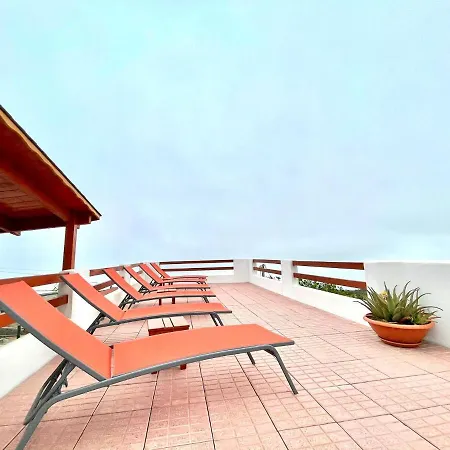Apartamento Amarillo con Wifi, en casa rural, Garachico